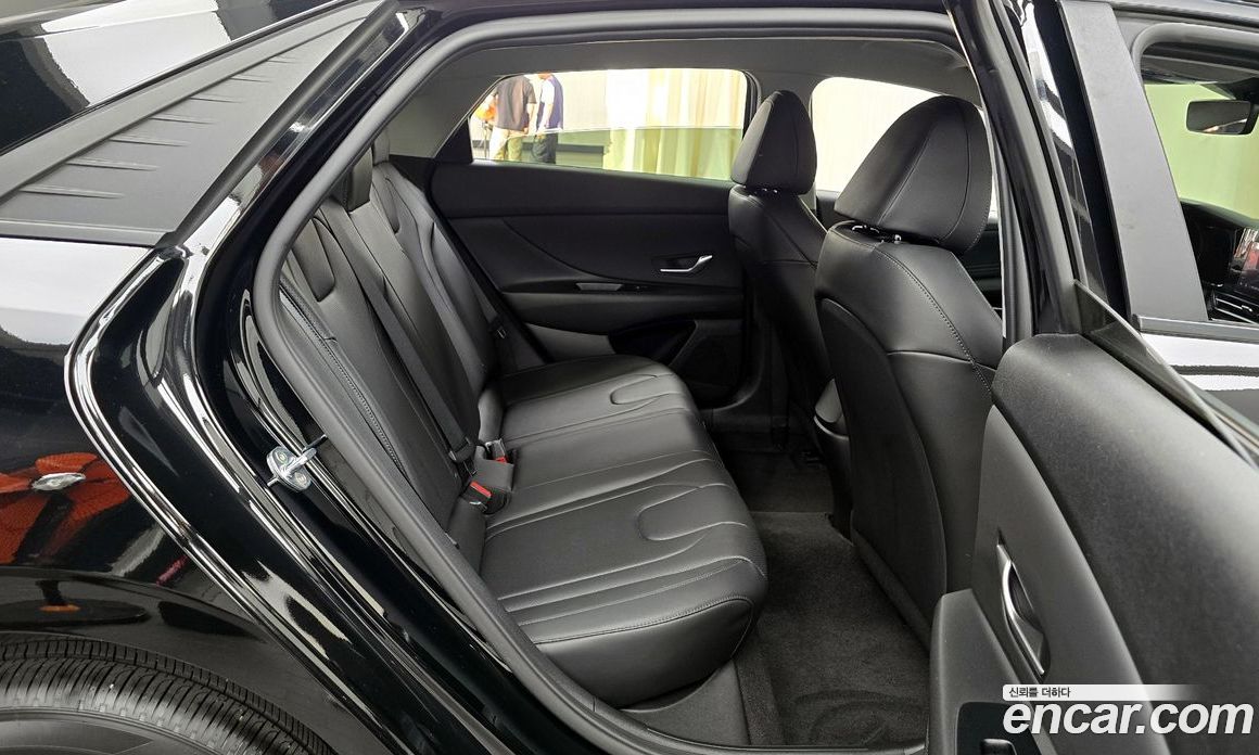 Hyundai Avante 1.6