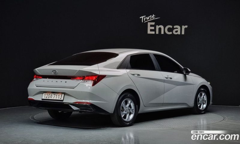Hyundai Avante 1.6