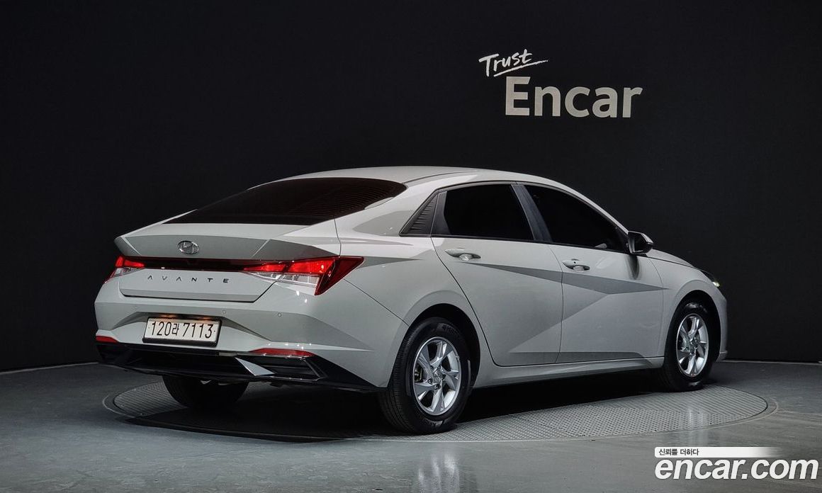 Hyundai Avante 1.6