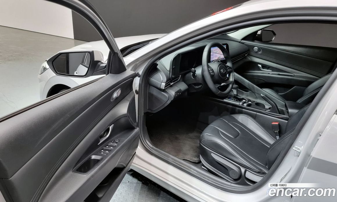 Hyundai Avante 1.6