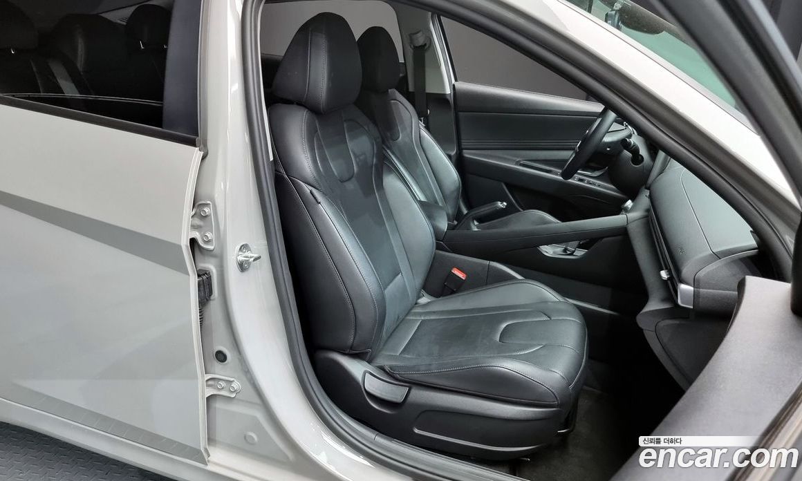 Hyundai Avante 1.6