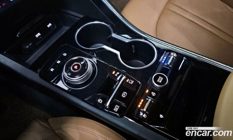 Kia K5 2.0