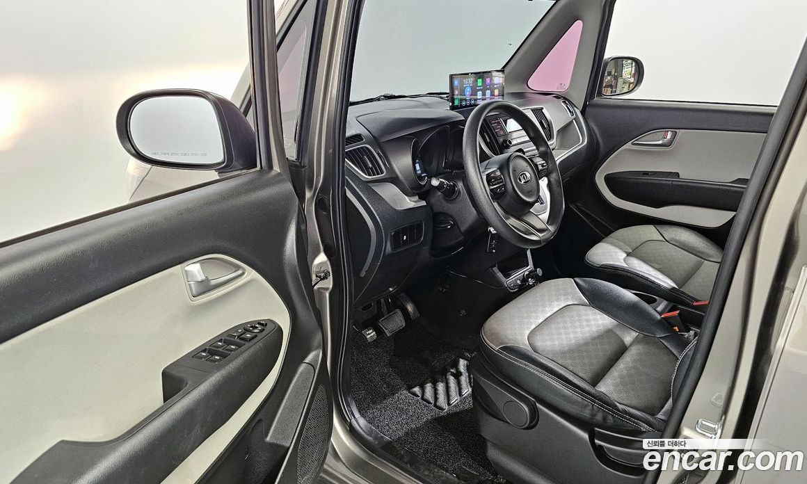 Kia Ray Van
