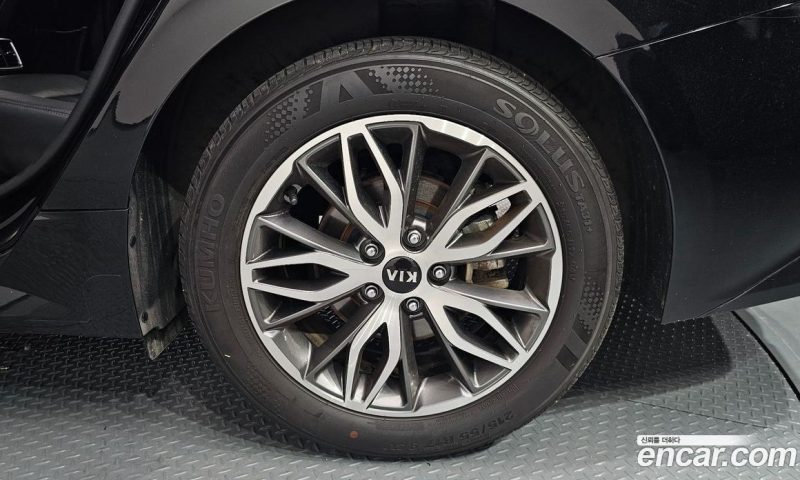 Kia K5 2.0