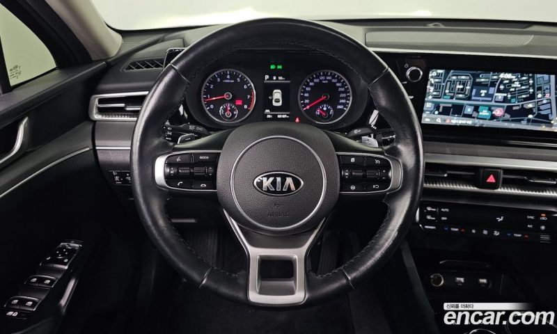 Kia K5 2.0