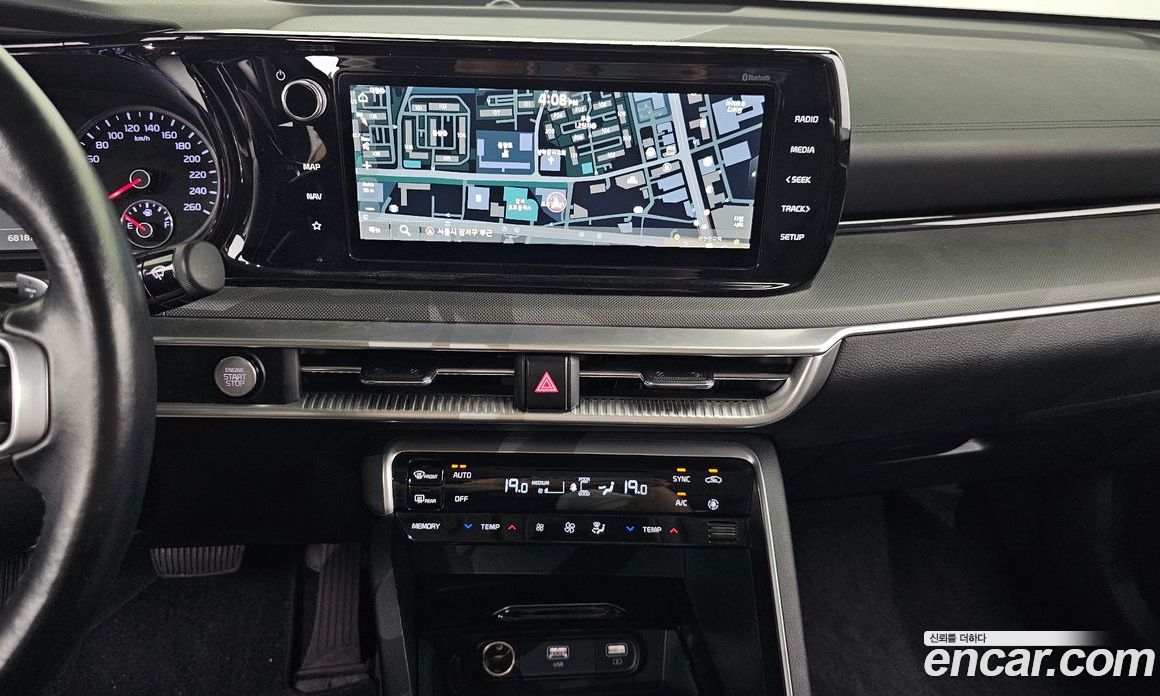 Kia K5 2.0