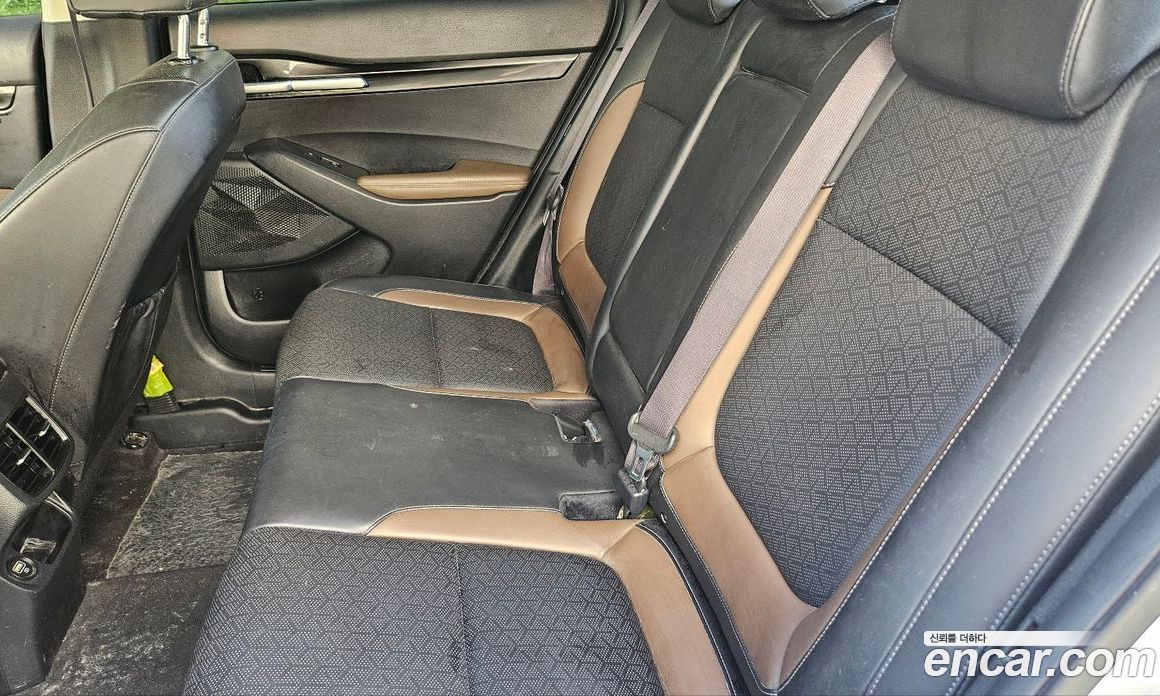 Kia Seltos Gasoline 1.6 Turbo 2WD