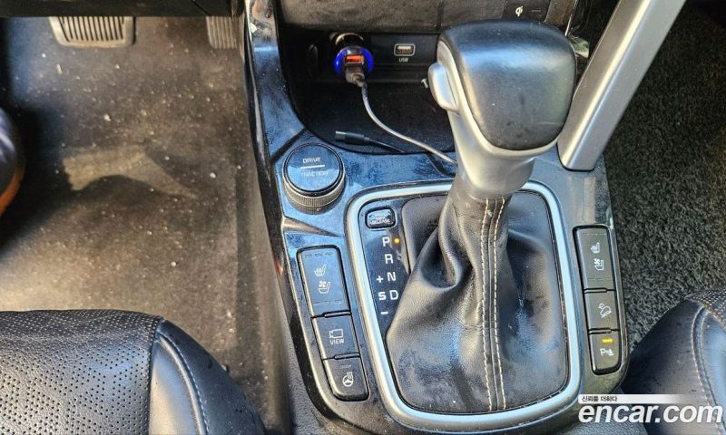 Kia Seltos Gasoline 1.6 Turbo 2WD