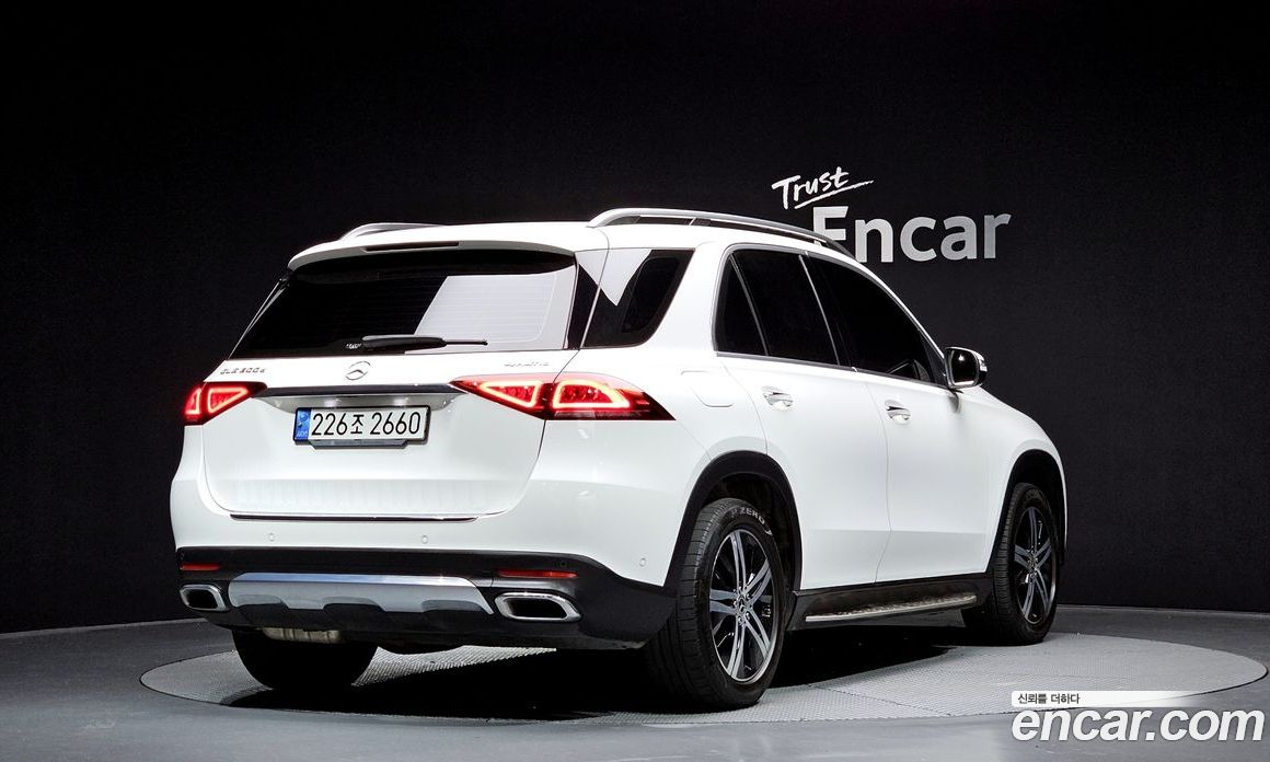 Mercedes Benz GLE-Class GLE300d 4MATIC