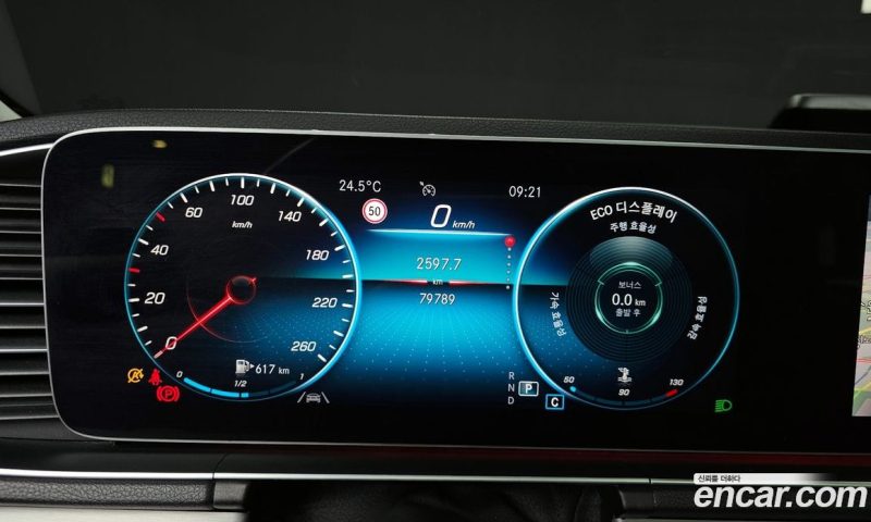Mercedes Benz GLE-Class GLE300d 4MATIC