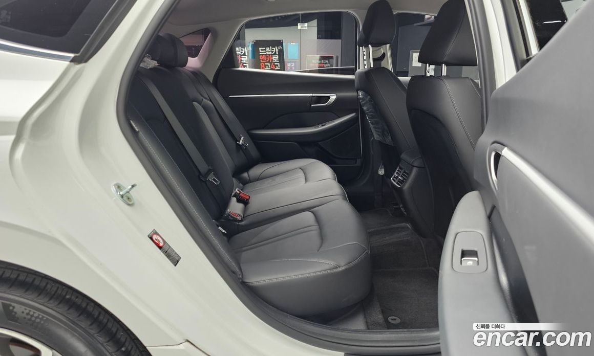 Hyundai Sonata 2.0