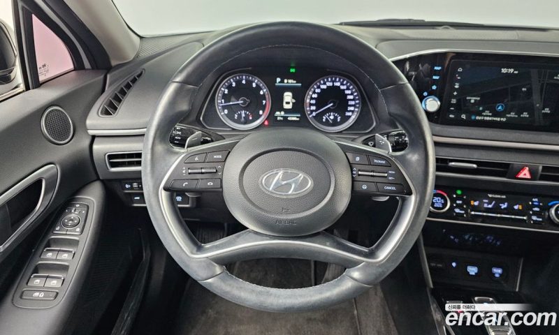 Hyundai Sonata 2.0