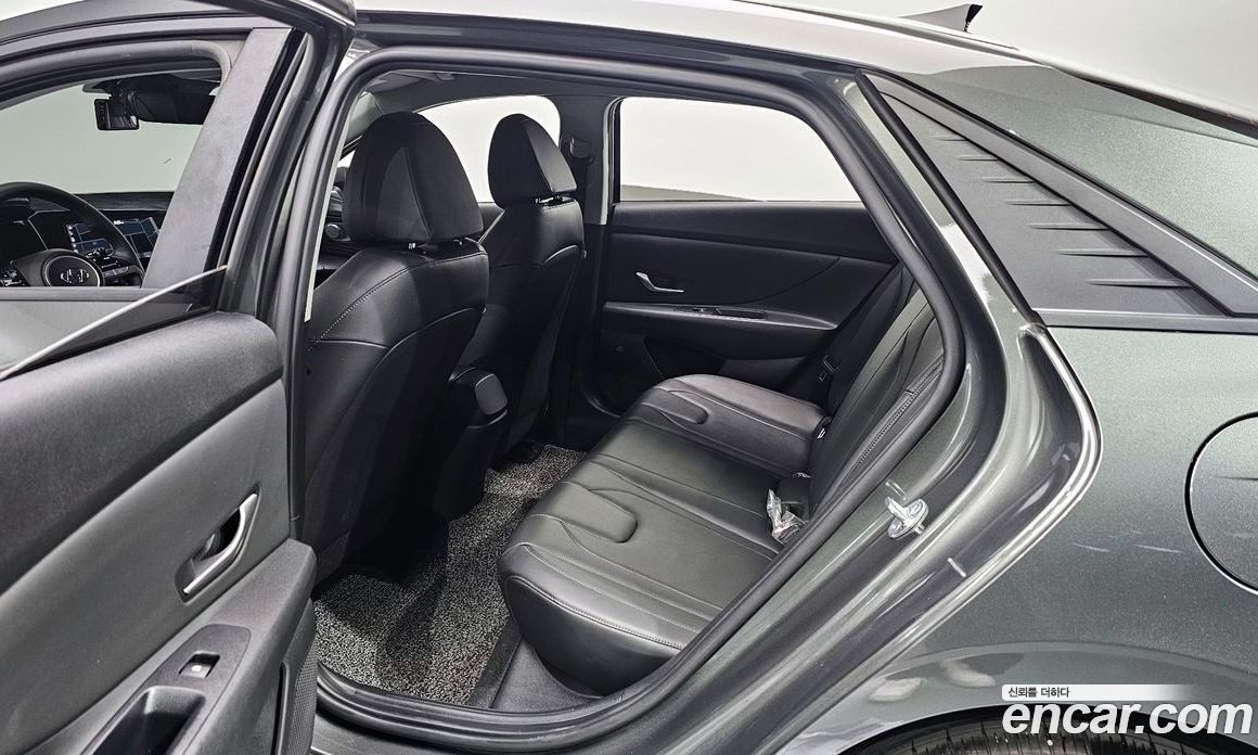 Hyundai Avante 1.6