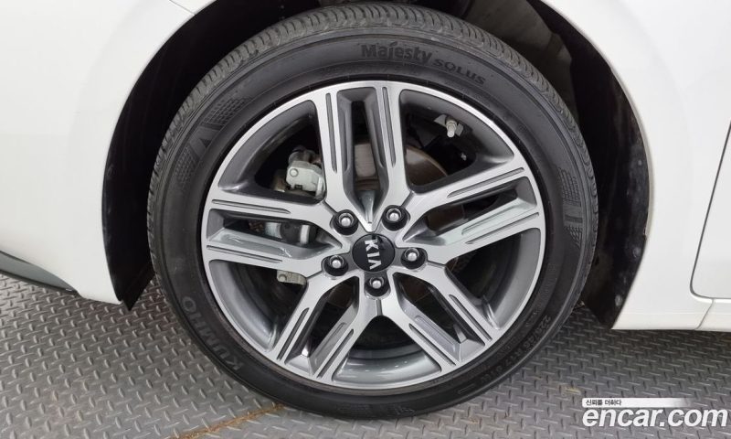 Kia K3 Prestige