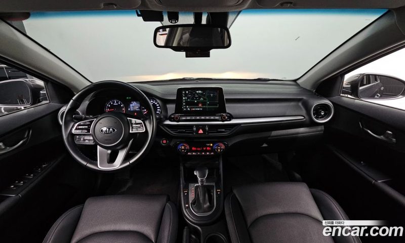 Kia K3 Standard