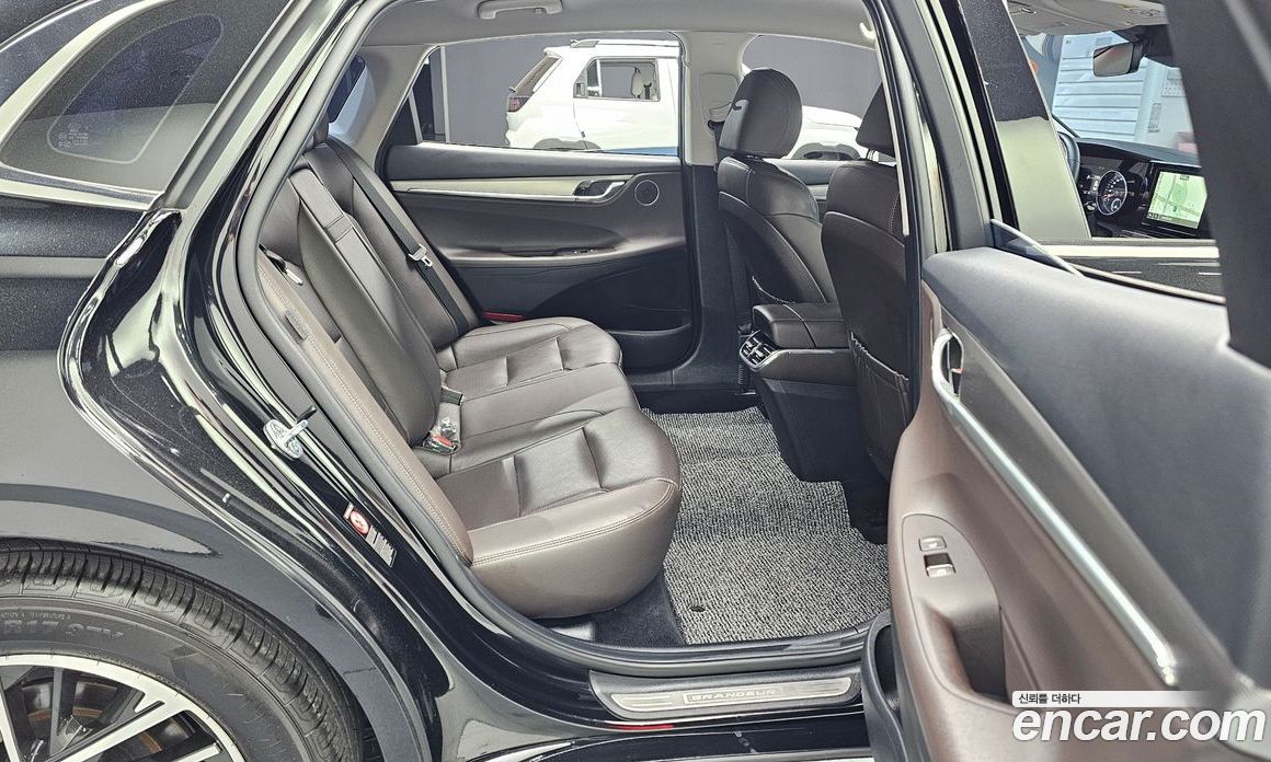 Hyundai Grandeur 2.5