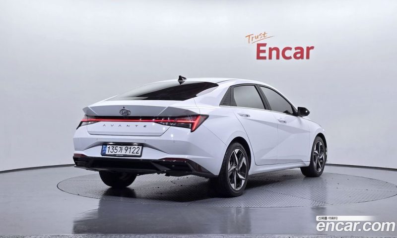 Hyundai Avante 1.6