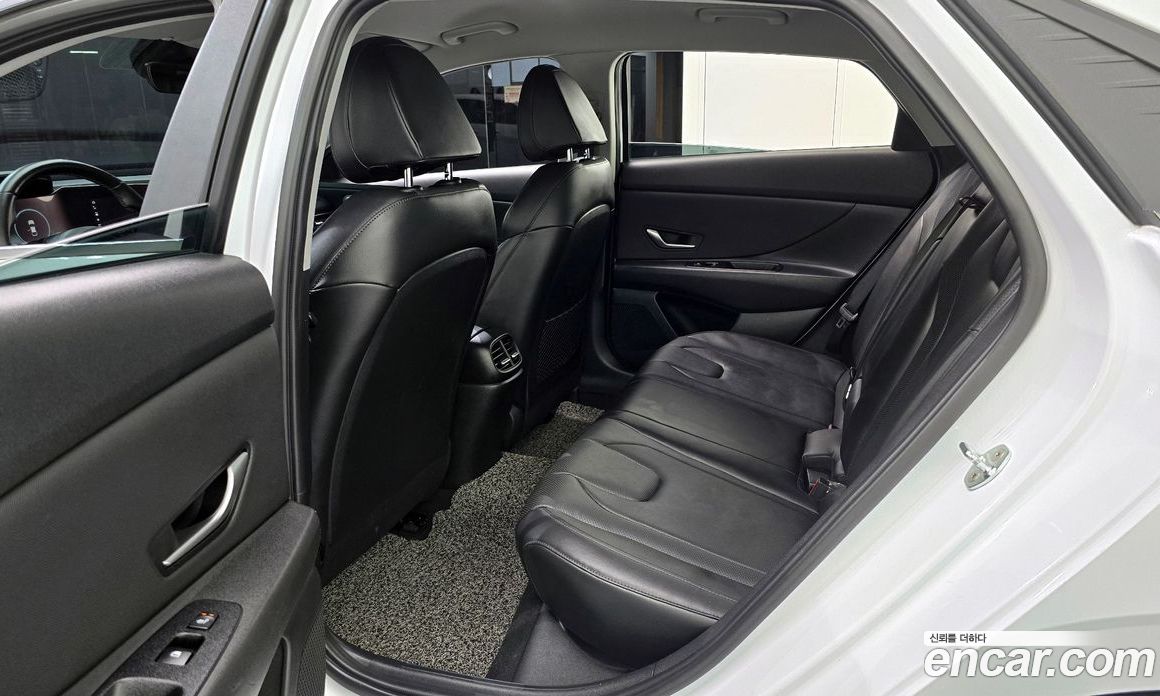 Hyundai Avante 1.6