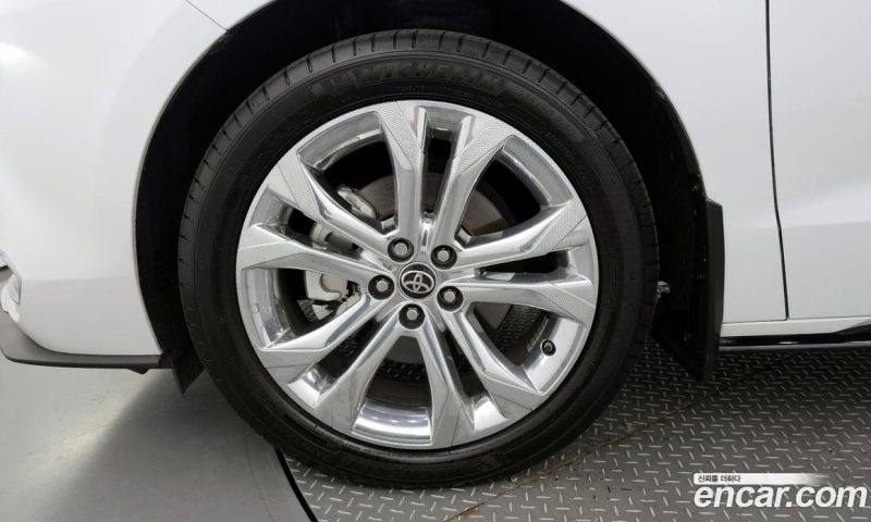Toyota Sienna 2.5 Hybrid 2WD