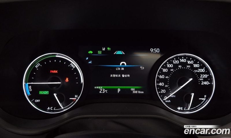 Toyota Sienna 2.5 Hybrid 2WD