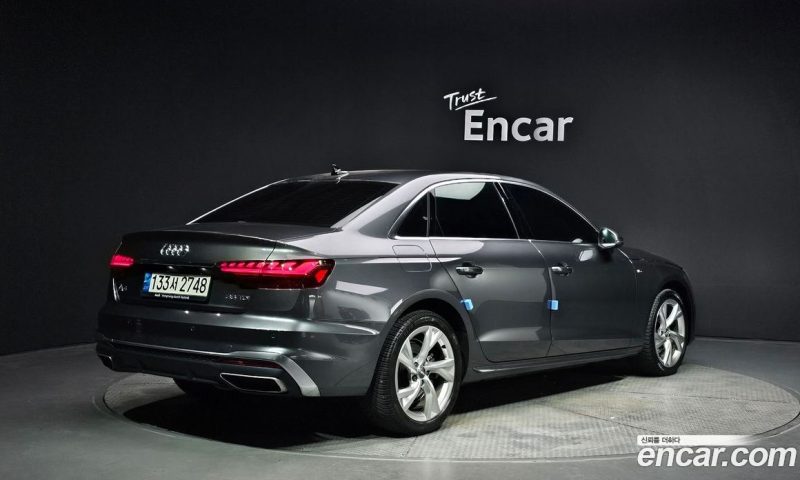 Audi A4 35 TDI Premium