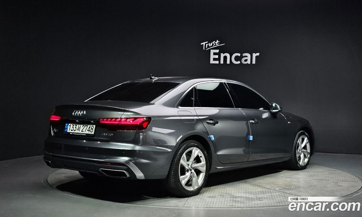 Audi A4 35 TDI Premium
