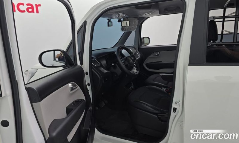 Kia Ray Van