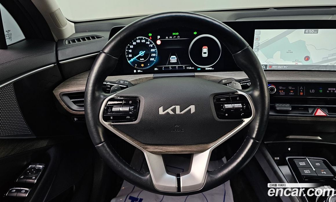 Kia K8 2.5 Gasoline 2WD