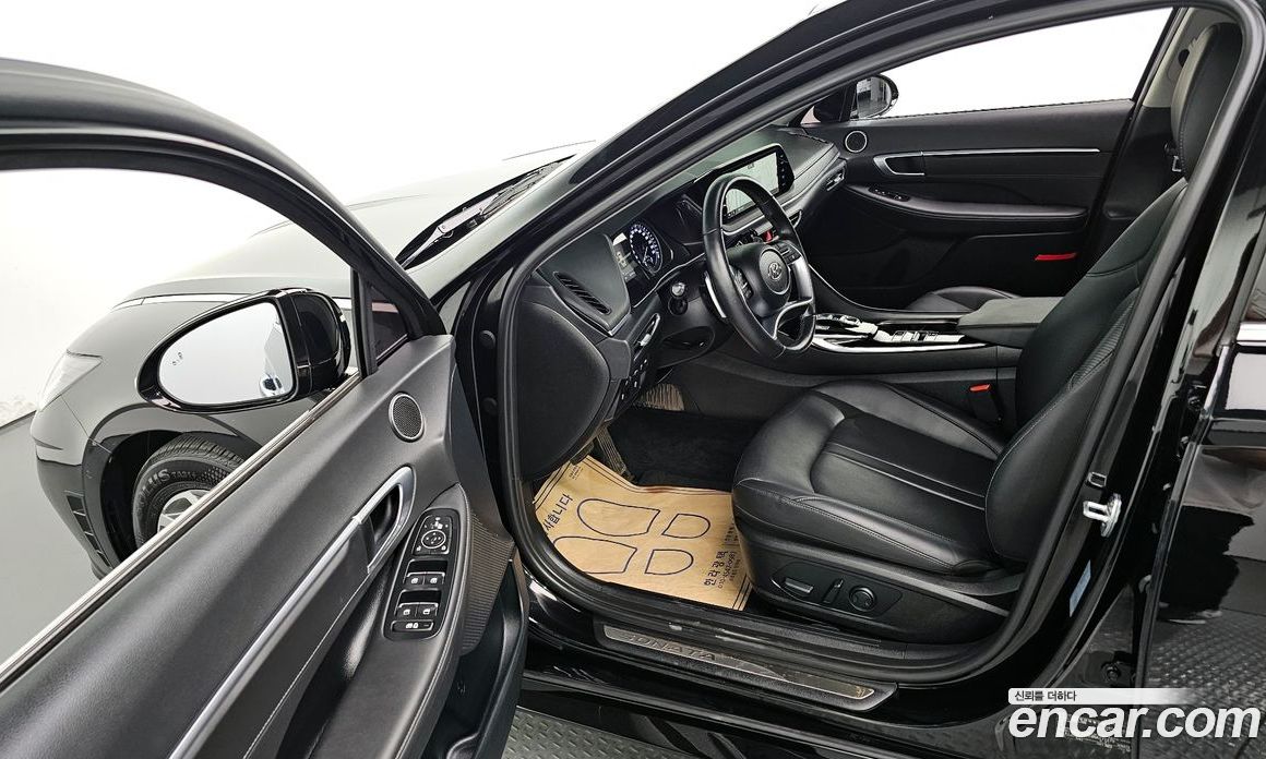 Hyundai Sonata 2.0