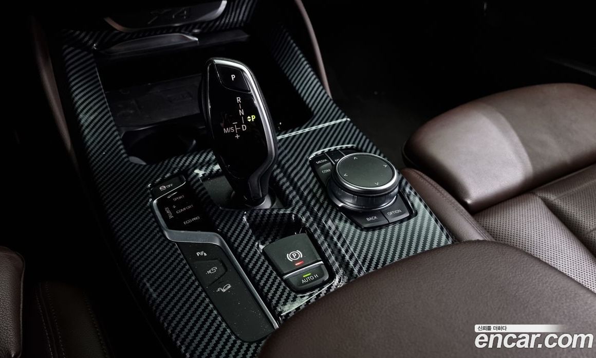 BMW X4 xDrive20i M Sports X Onlile Exclusive Edition