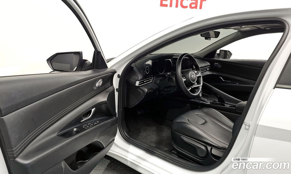 Hyundai Avante 1.6