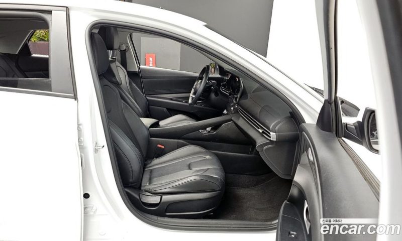 Hyundai Avante 1.6