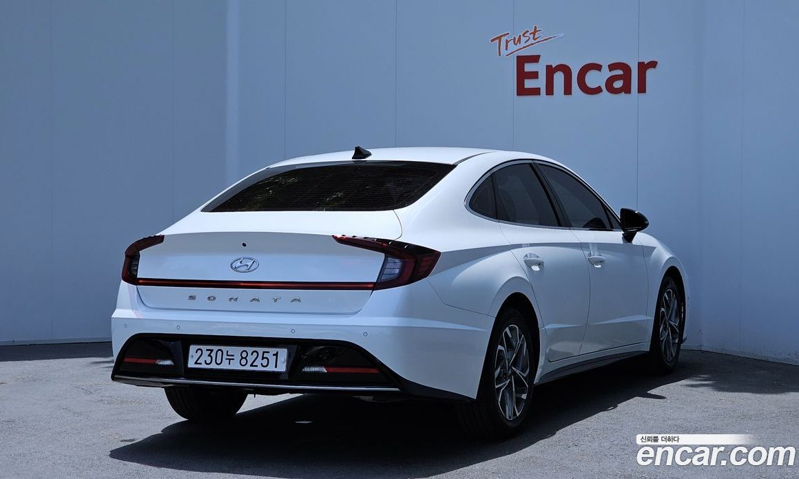Hyundai Sonata 2.0