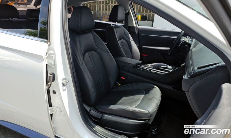 Hyundai Sonata 2.0