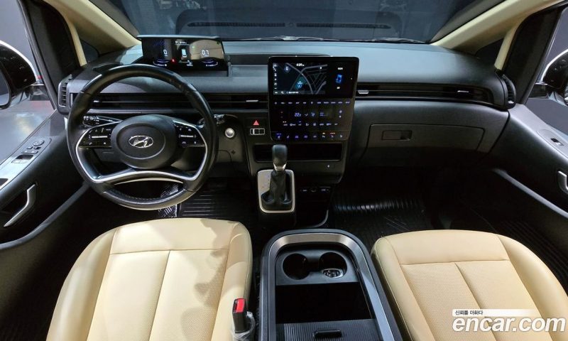 Hyundai Staria Cargo 5-Seater