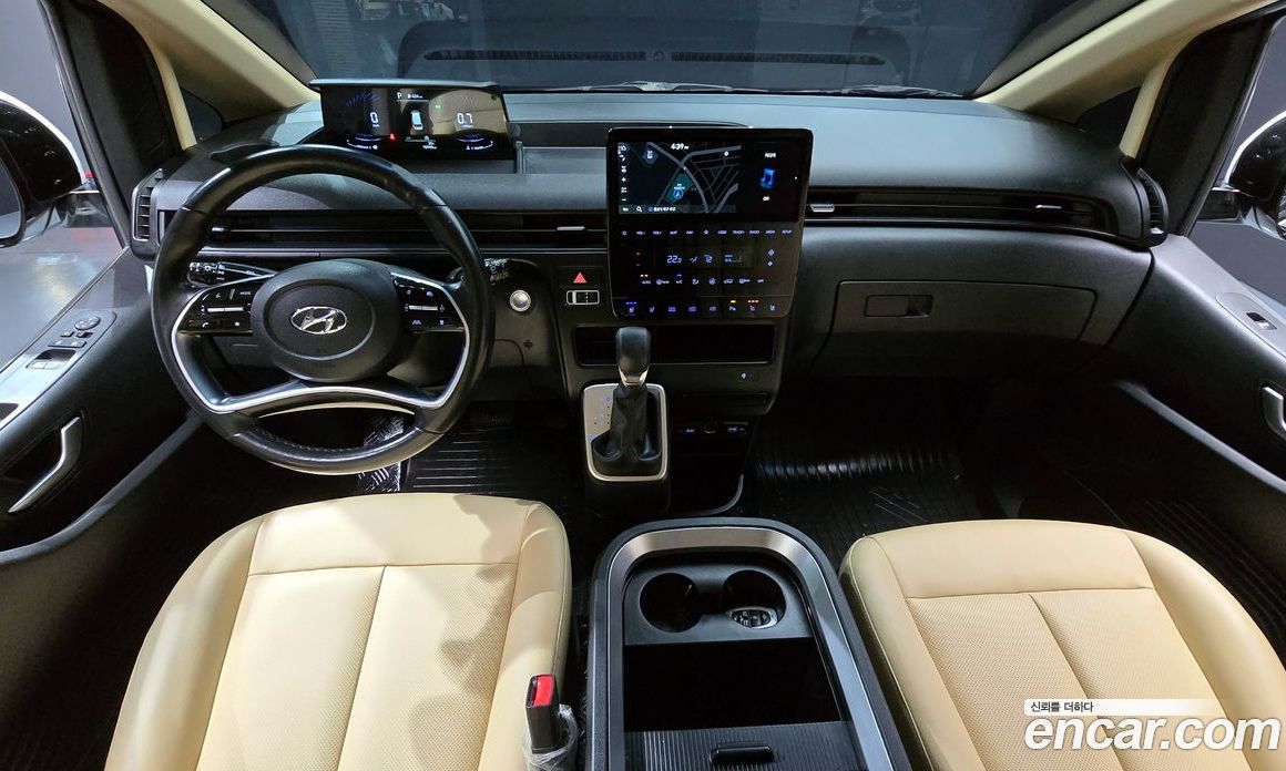 Hyundai Staria Cargo 5-Seater