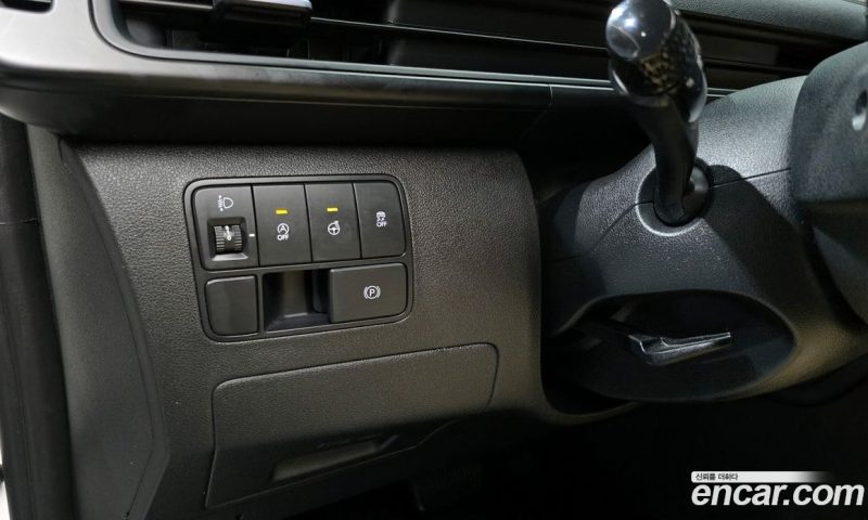 Hyundai Staria Cargo 5-Seater