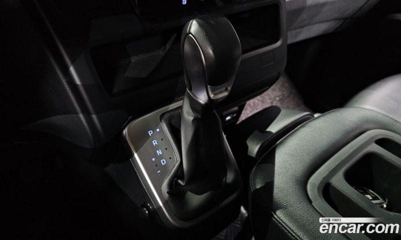 Hyundai Staria Cargo 3-Seater