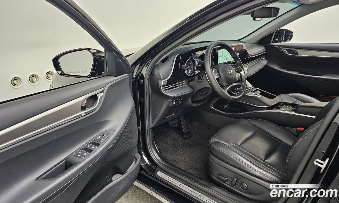 Hyundai Grandeur 2.5