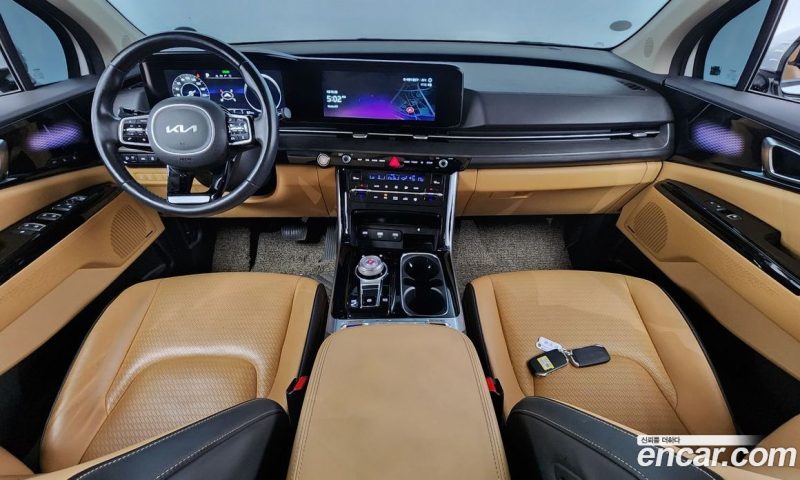 Kia Carnival 9-Seater Signature