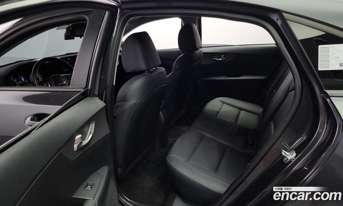 Kia K3 Standard