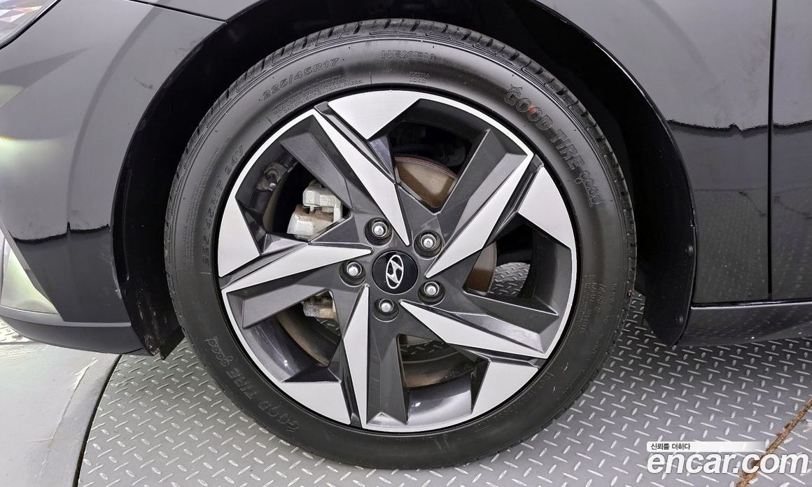 Hyundai Avante 1.6