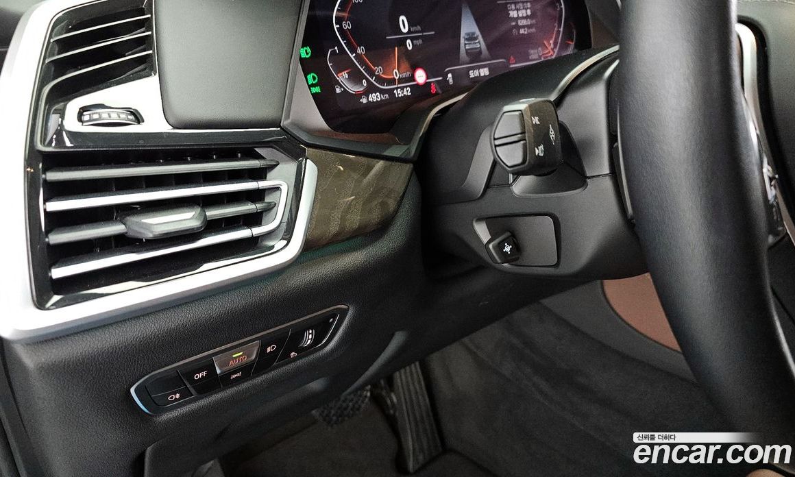 BMW X5 xDrive i40 xLine