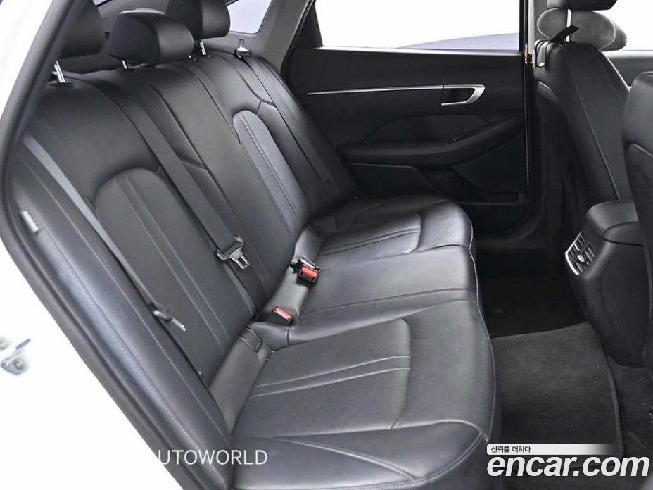 Hyundai Sonata 2.0