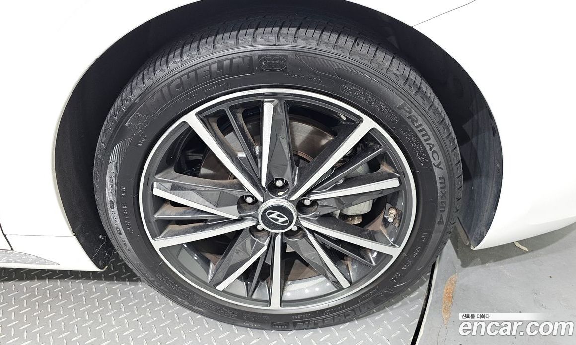 Hyundai Grandeur 2.5