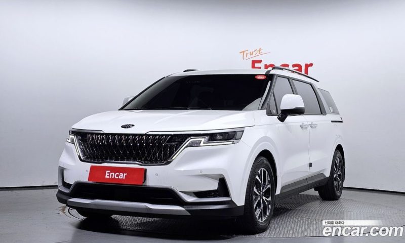 Kia Carnival 11-Seater Prestige