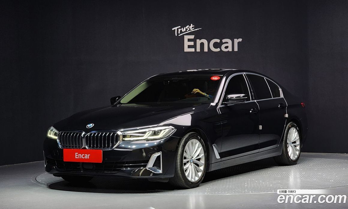 BMW 5-Series i520 Luxury