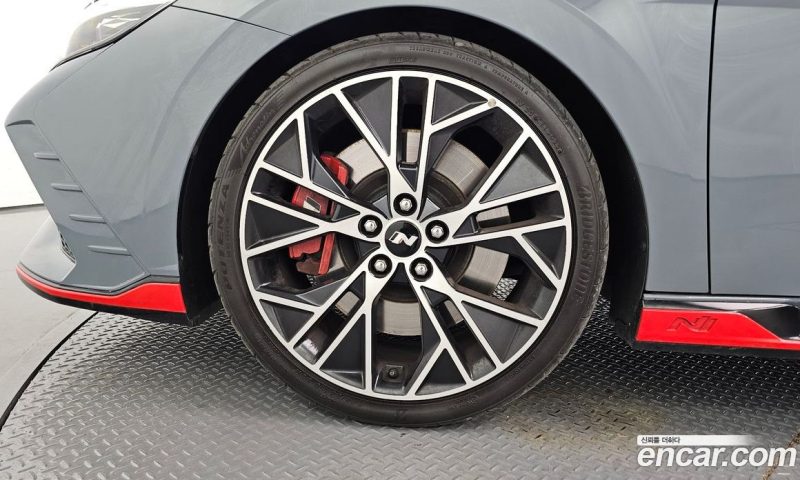 Hyundai Avante 2.0 N
