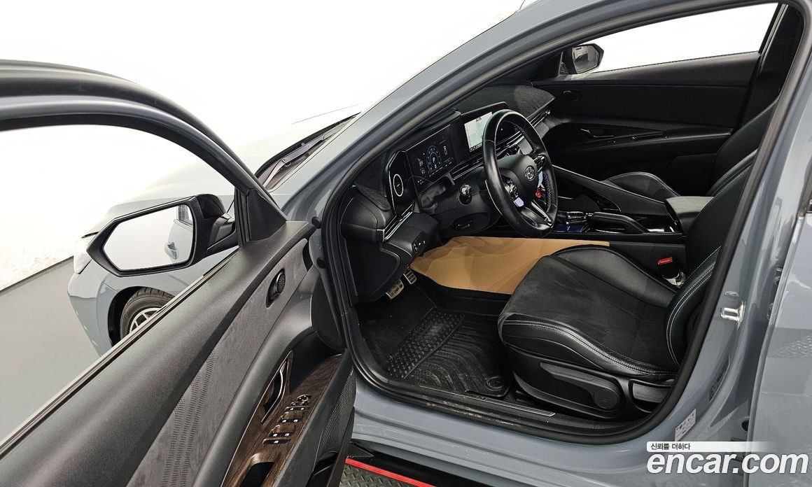 Hyundai Avante 2.0 N
