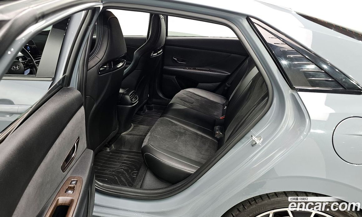 Hyundai Avante 2.0 N